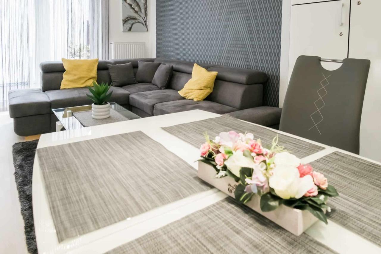 Devai-Lux Apartman Sárvár Exterior foto