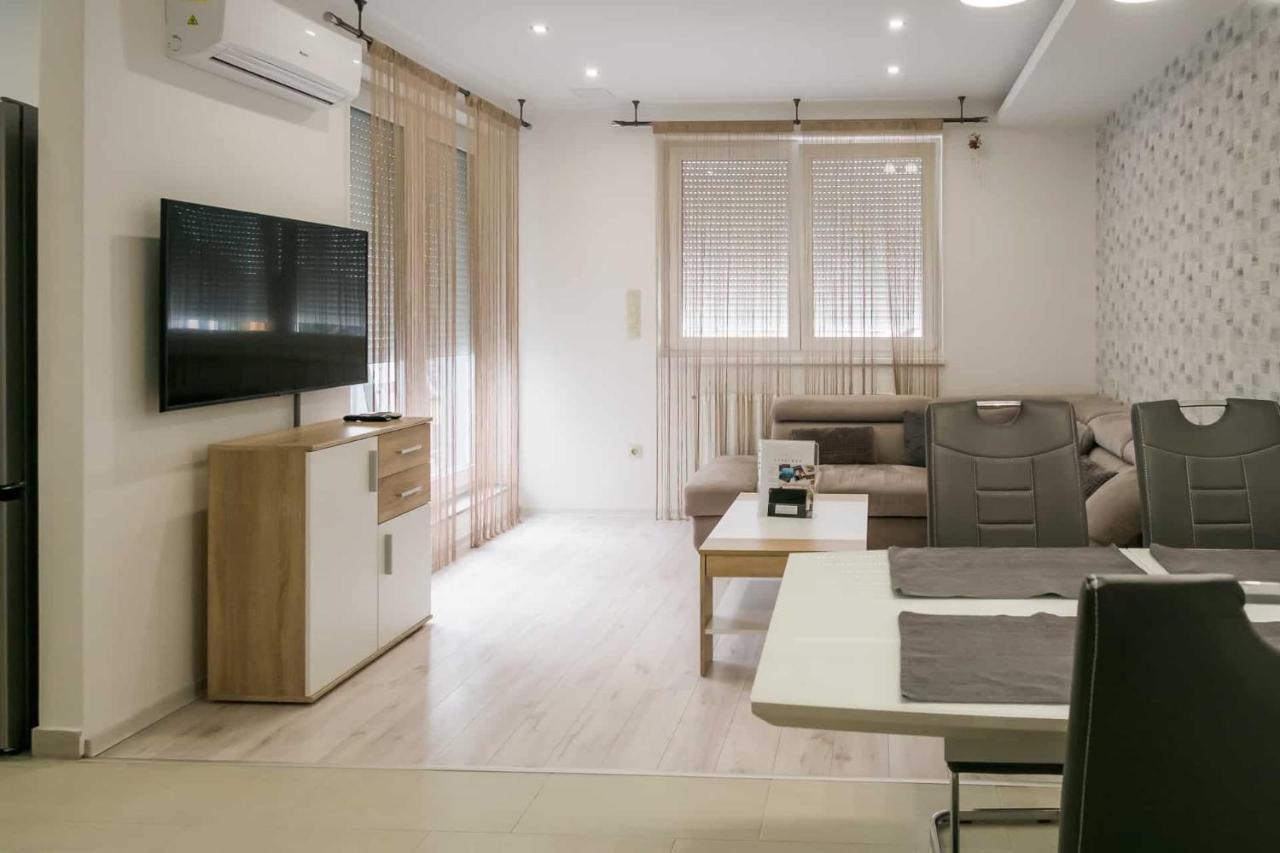 Devai-Lux Apartman Sárvár Exterior foto